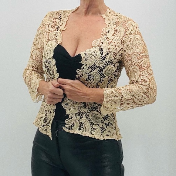 Vintage 70’s Boho Crochet Macrame Lace Floral Cut Out Open Cardigan - Picture 2 of 10